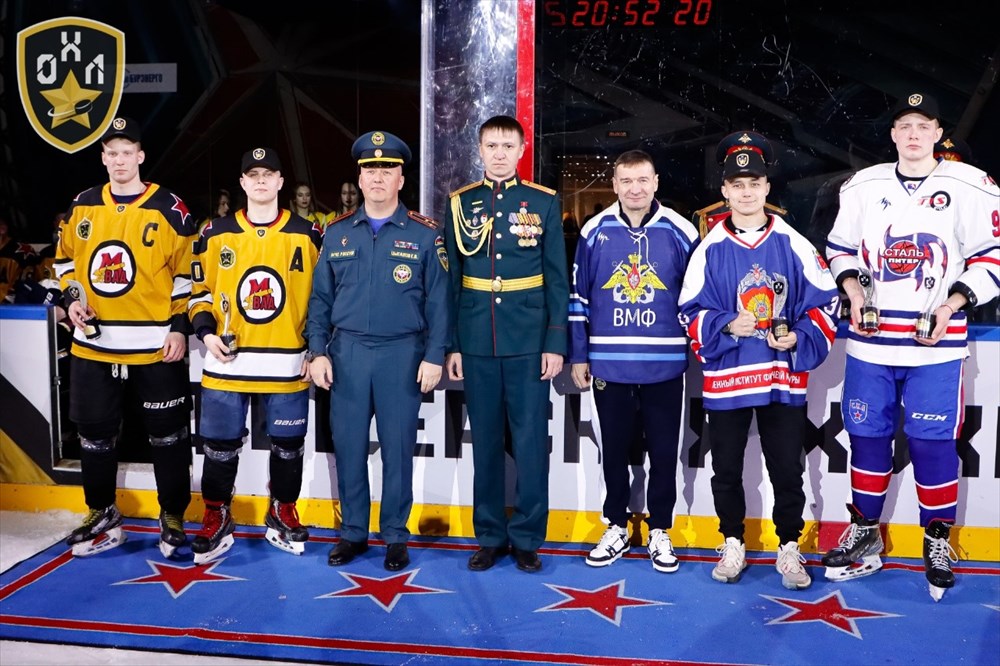 Лучшие игроки Регулярного чемпионата Офицерской Хоккейной Лиги 2023/24 гг.