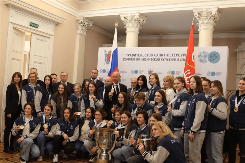 «Динамо-Неву» поздравили в Комитете по физической культуре и спорту
